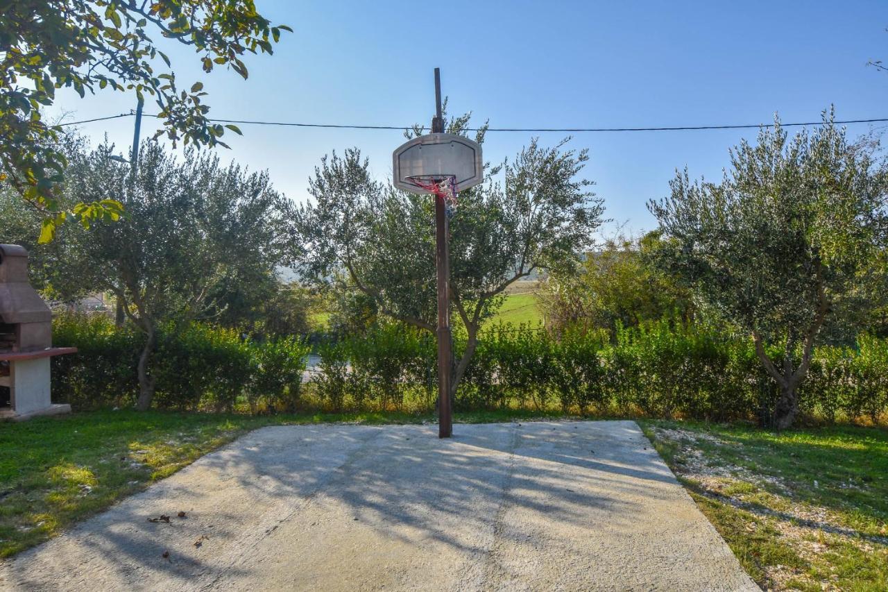 דירות Vrana  Kuca Za Odmor Lucija מראה חיצוני תמונה